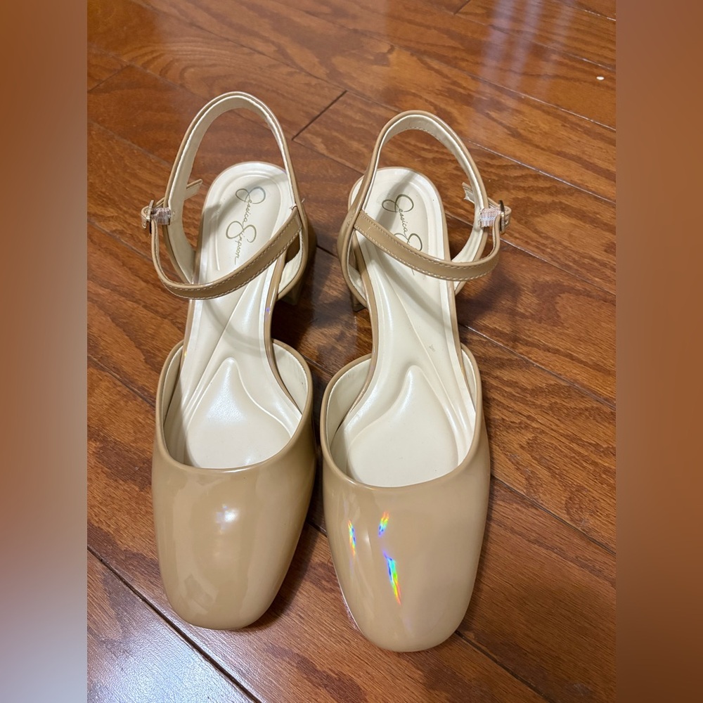Jessica Simpson Tan Heels with Slingback Design